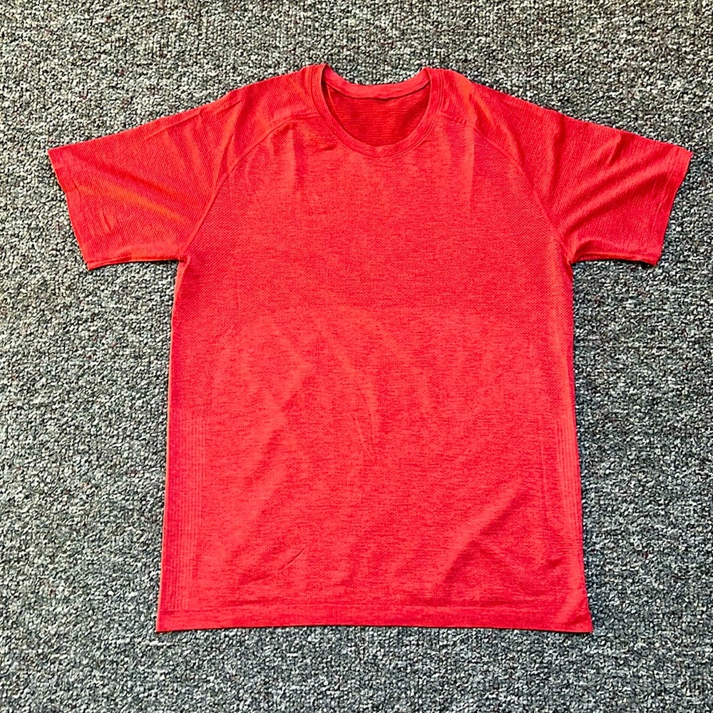Lululemon Metal Vent T-Shirt
